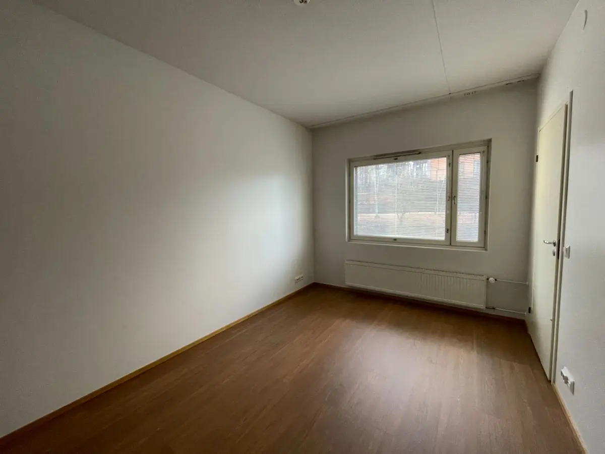 Pohjakuva espoo/ymmersta/ullantorppa-2/216-16803