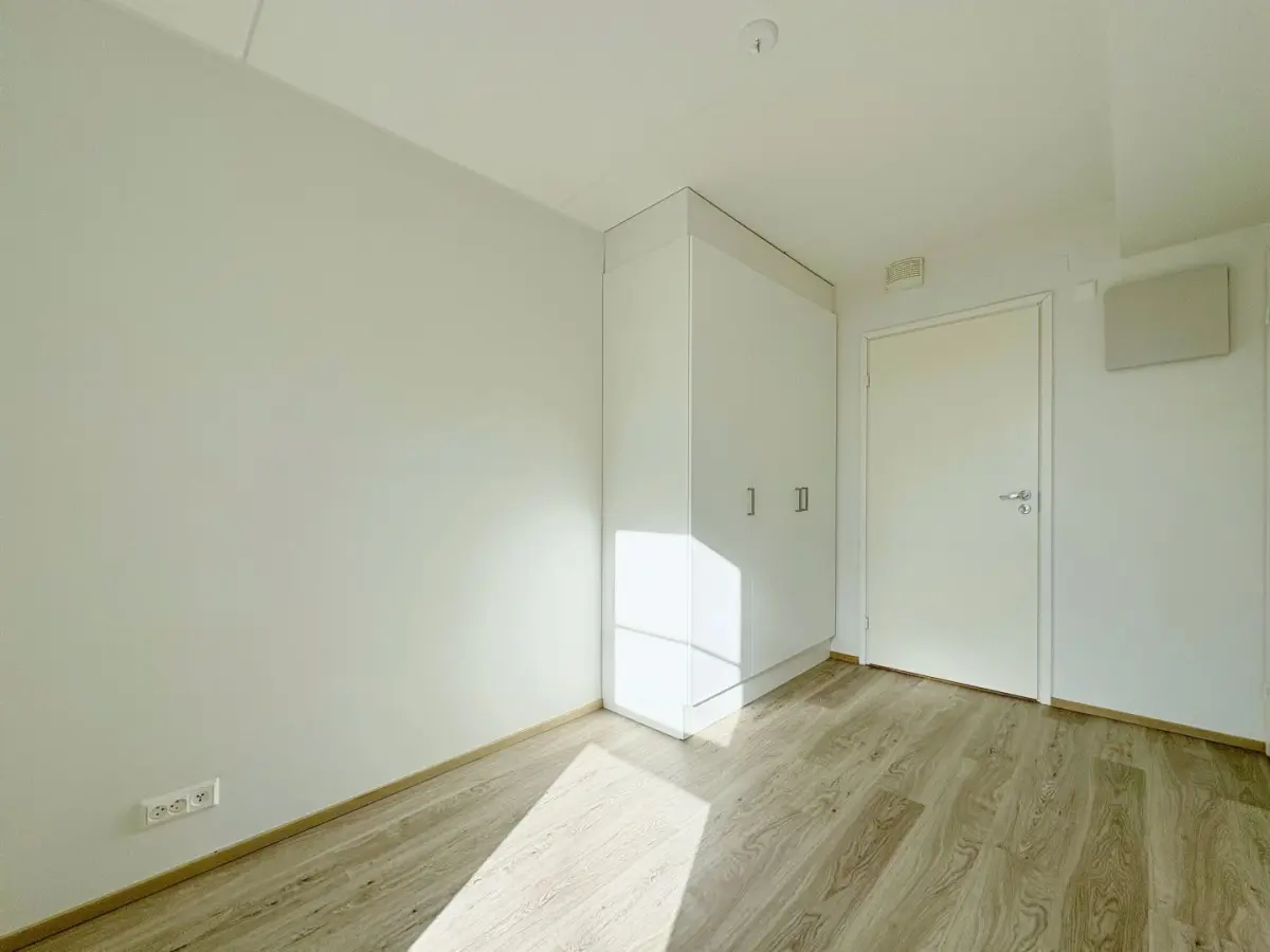 Pohjakuva helsinki/ruoholahti/selkamerenkatu-12/398-14662