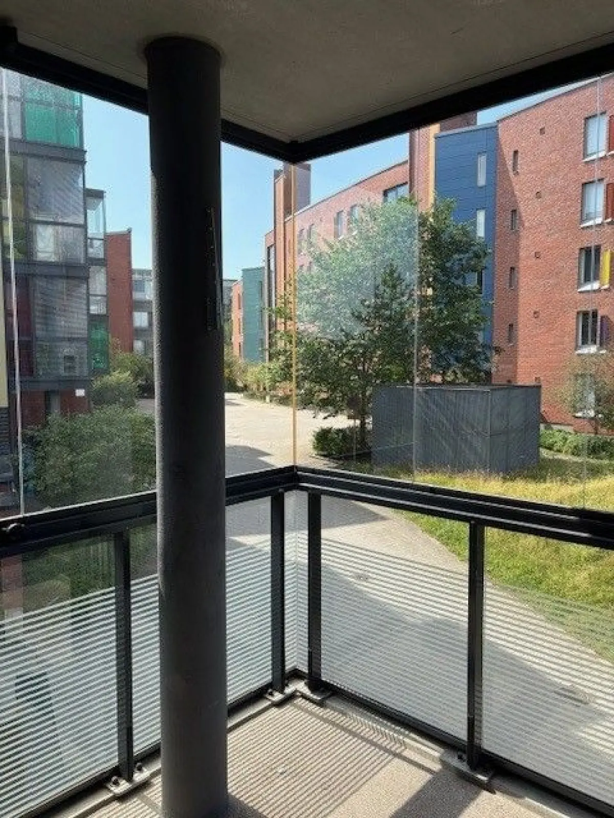 Pohjakuva vantaa/myyrmaki/kilterinaukio-5/1173-4882