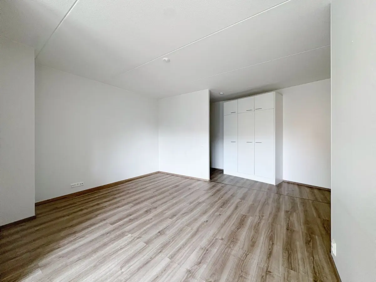 Pohjakuva vantaa/jokiniemi/valtuustokatu-4/1227-17236