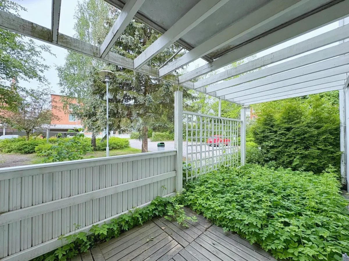 Pohjakuva helsinki/munkkivuori/taiteentekijantie-7/594-15571