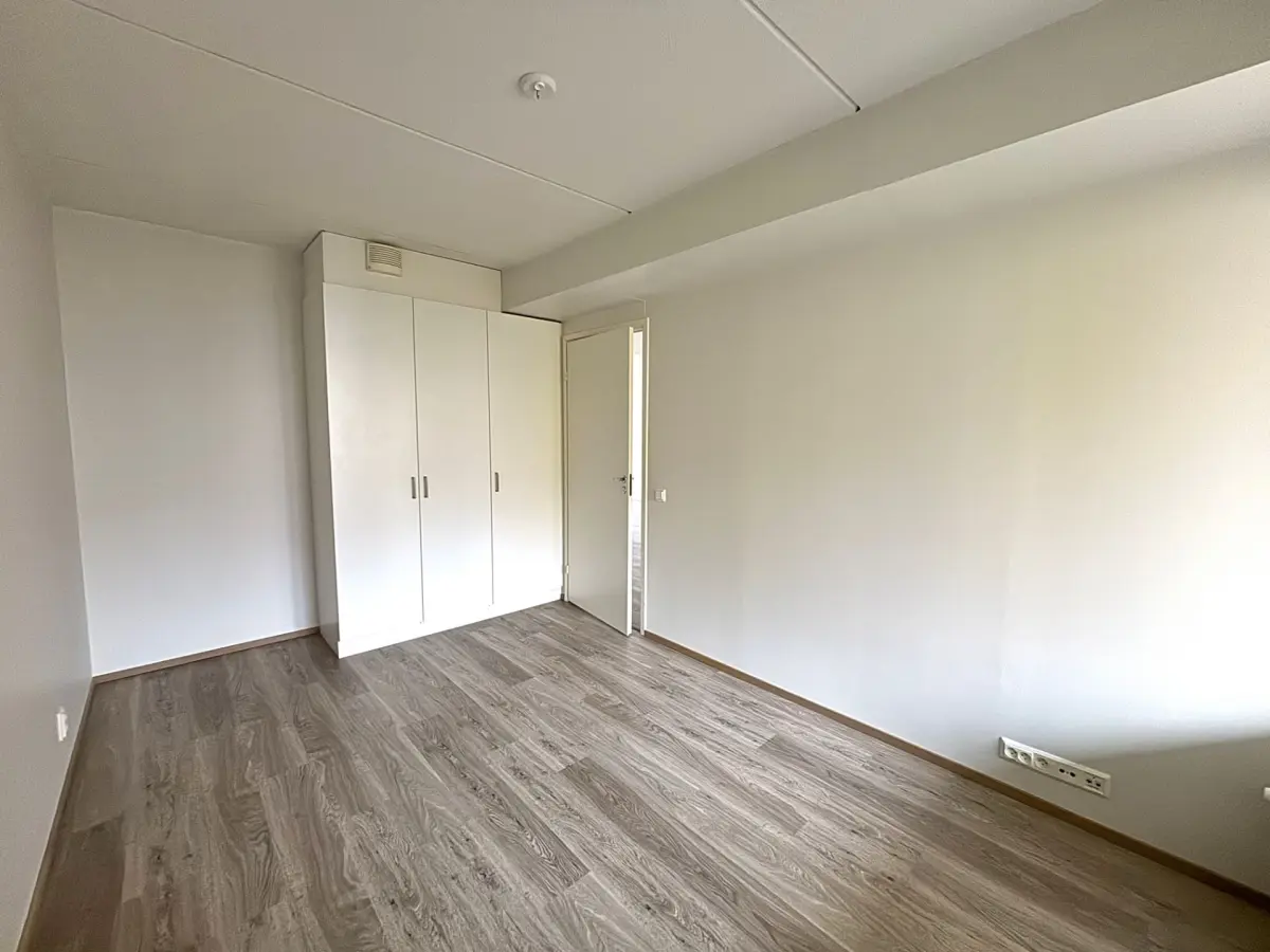 Pohjakuva helsinki/ruoholahti/selkamerenkatu-12/398-14686