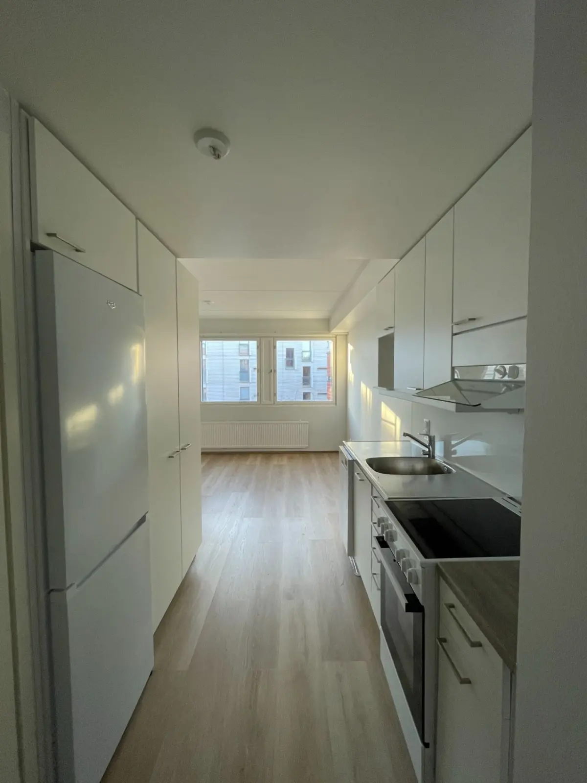 Pohjakuva helsinki/ruoholahti/kellosaarenkatu-4/399-4573