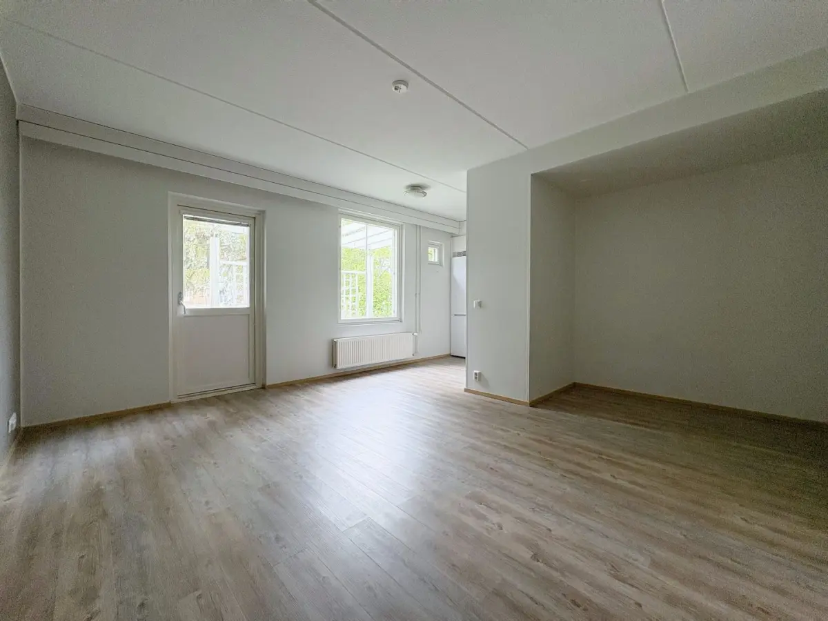 Pohjakuva helsinki/munkkivuori/taiteentekijantie-7/594-15571