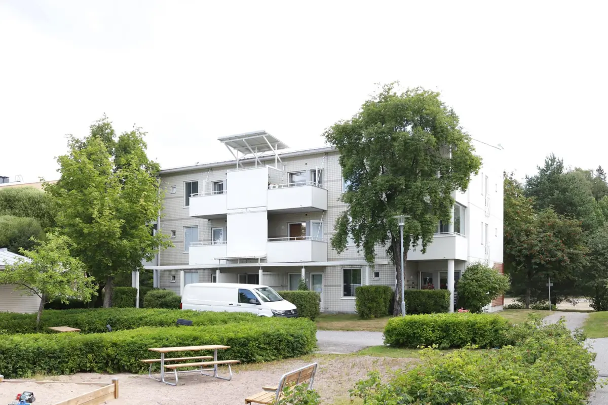 Pohjakuva helsinki/munkkivuori/mesenaatinkuja-4/593-8530