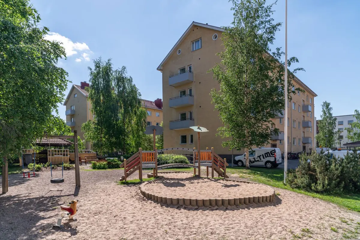 Pohjakuva oulu/myllytulli/heikinkatu-27-31-koulukatu-3/2457-1249