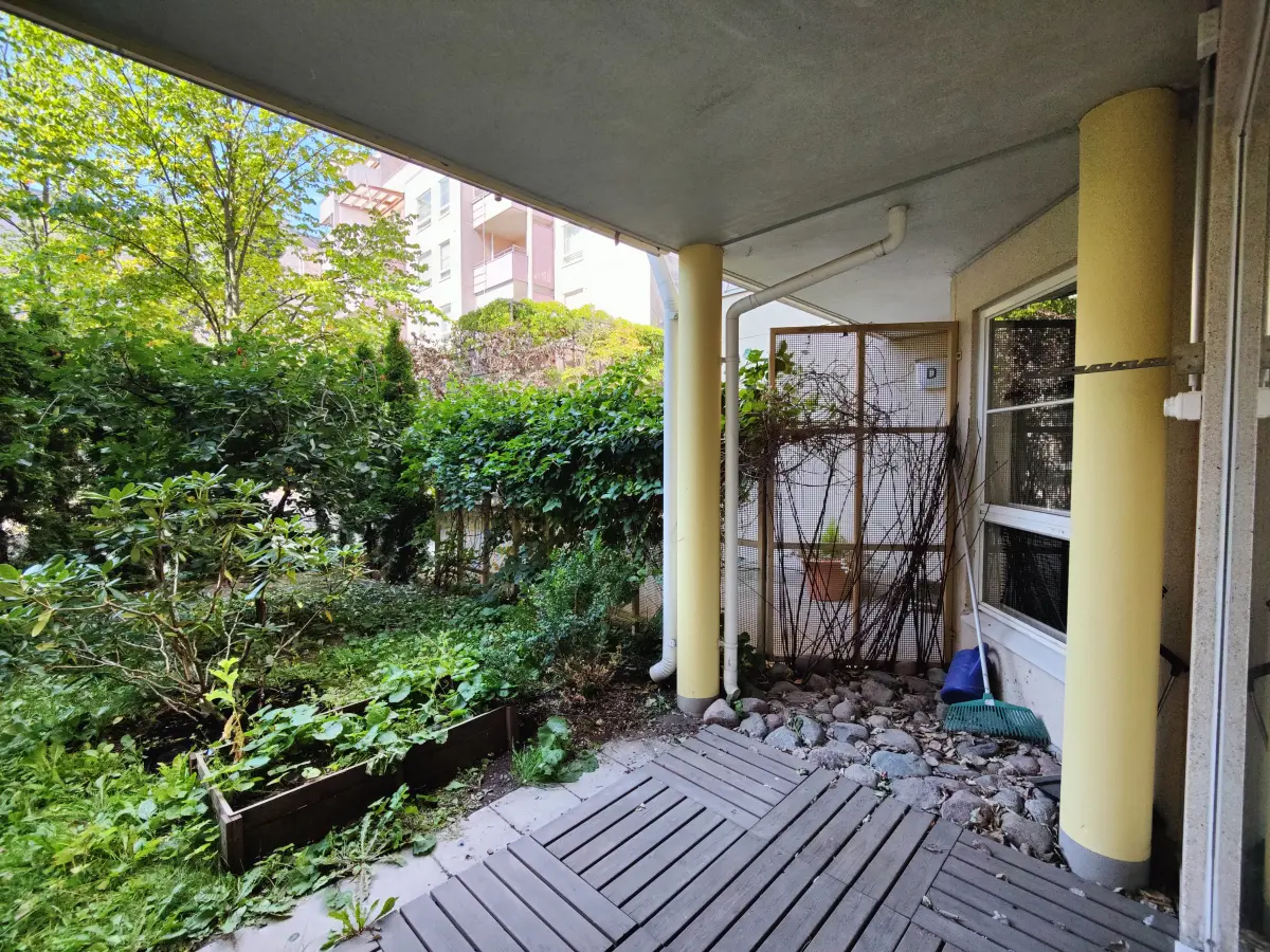 Pohjakuva helsinki/ruoholahti/selkamerenkatu-12/398-14702