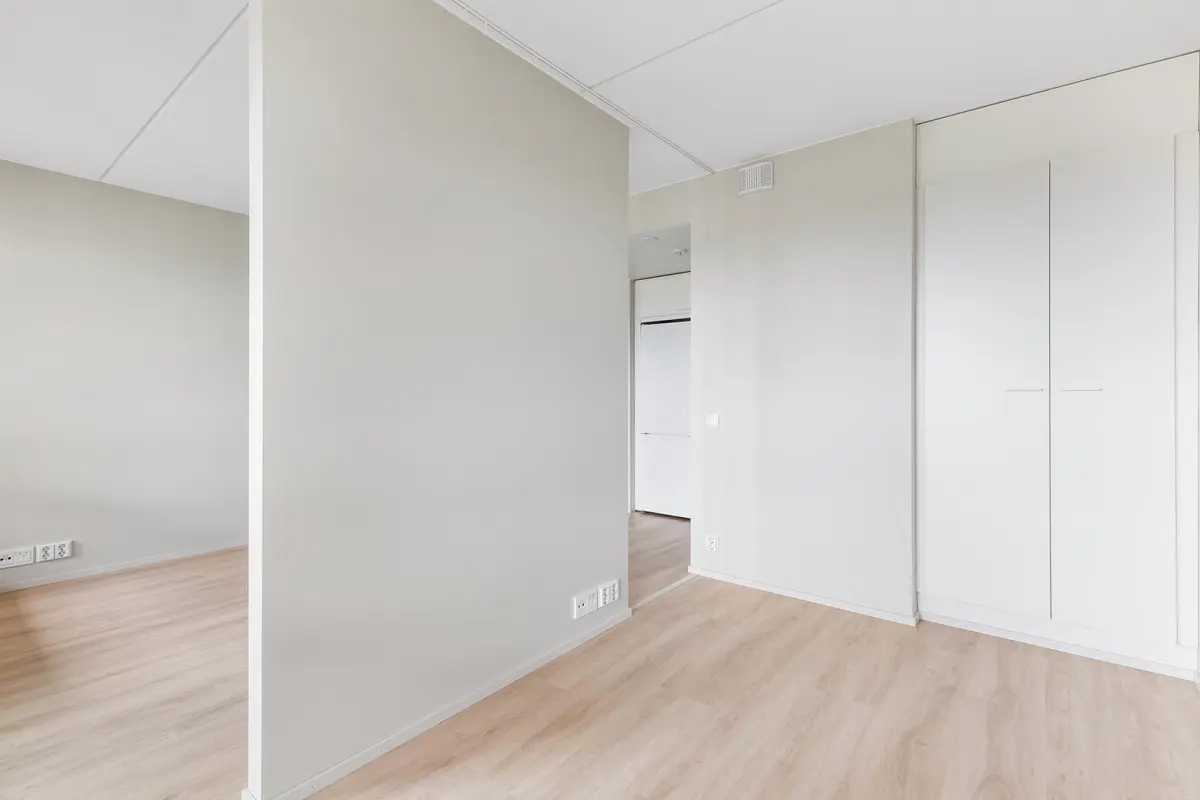 Pohjakuva vantaa/martinlaakso/laajaniitynkuja-5/1182-6656