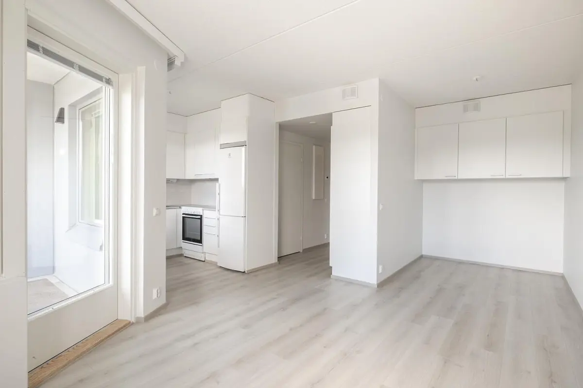 Pohjakuva tampere/hervantajarvi/lyyrapyrsto-2/2715-7740