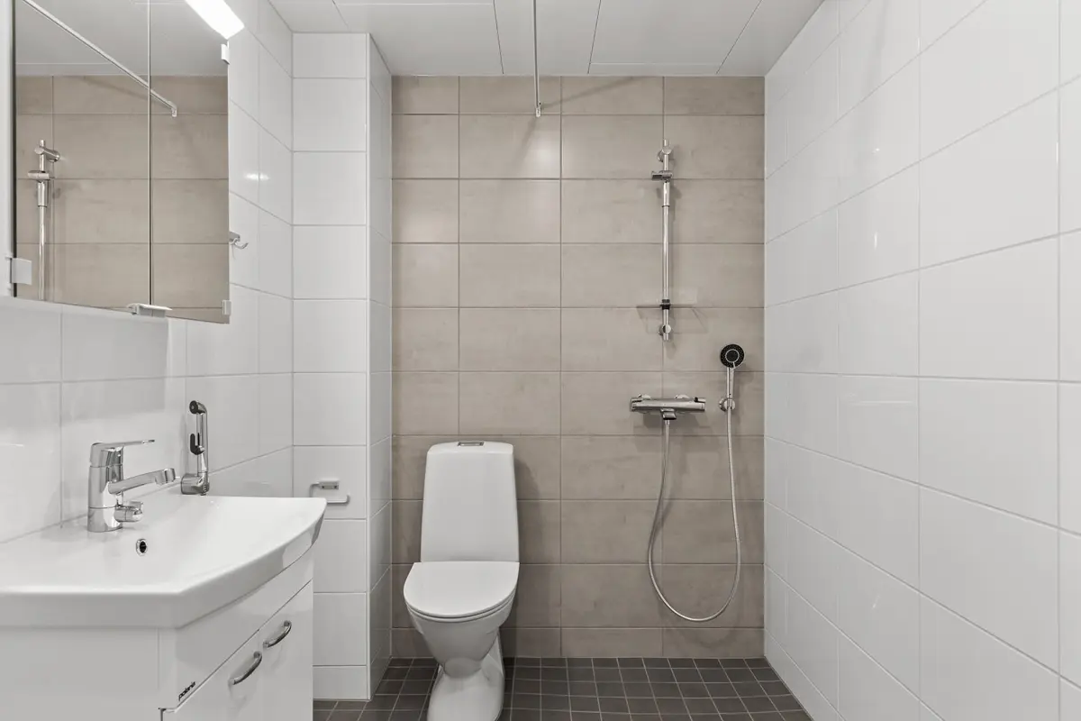 Pohjakuva espoo/olari/pihatorma-2/3277-11690