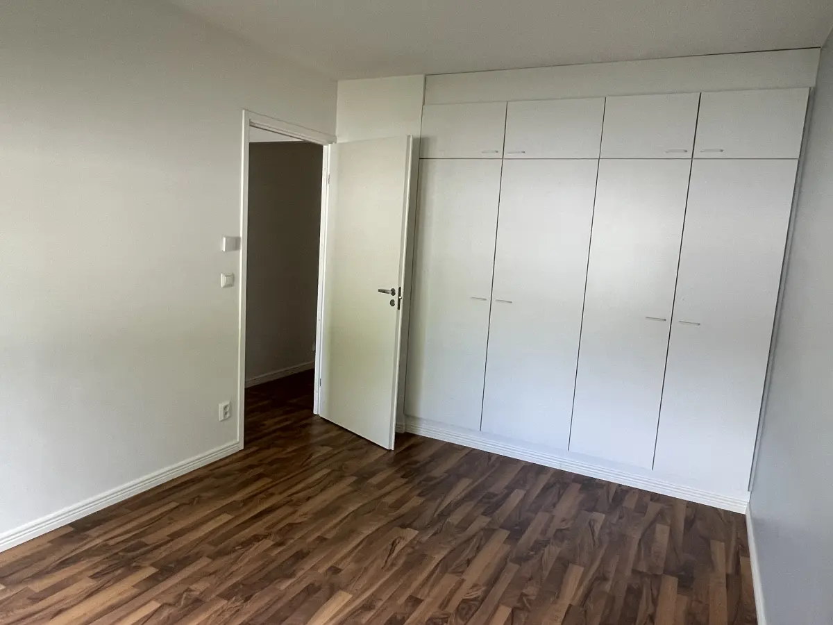 Pohjakuva jarvenpaa/nummenkyla/maljakatu-7/1881-8185