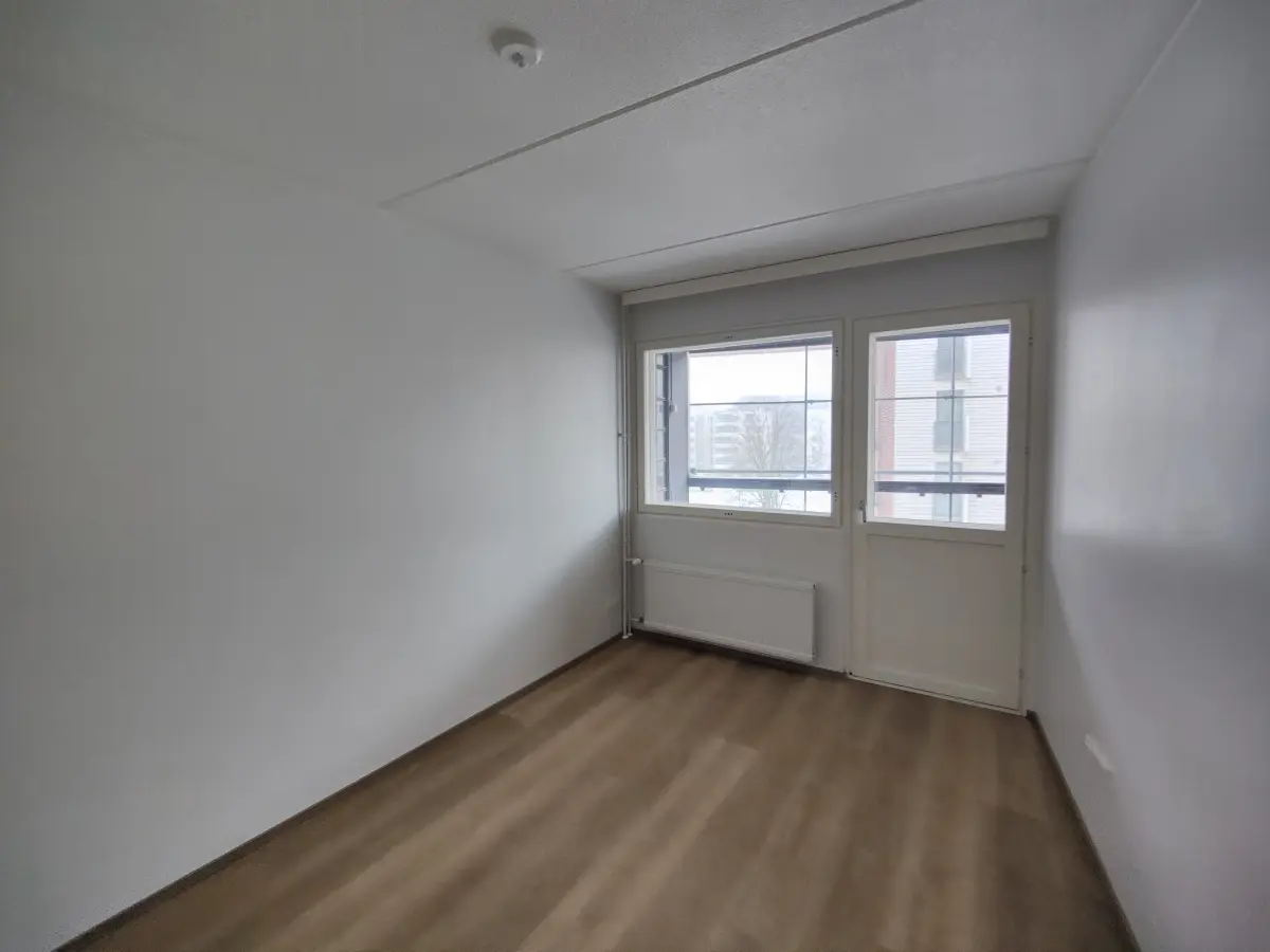 Pohjakuva helsinki/ruoholahti/kellosaarenkatu-4/399-4570