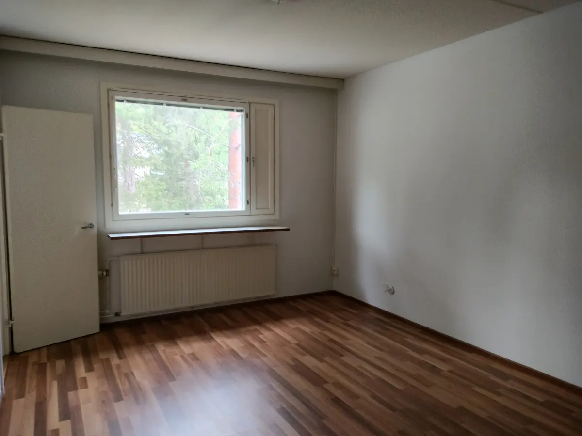 Pohjakuva kirkkonummi/gesterby/gesterborgintie-1-hopeahaka-2/1995-1605