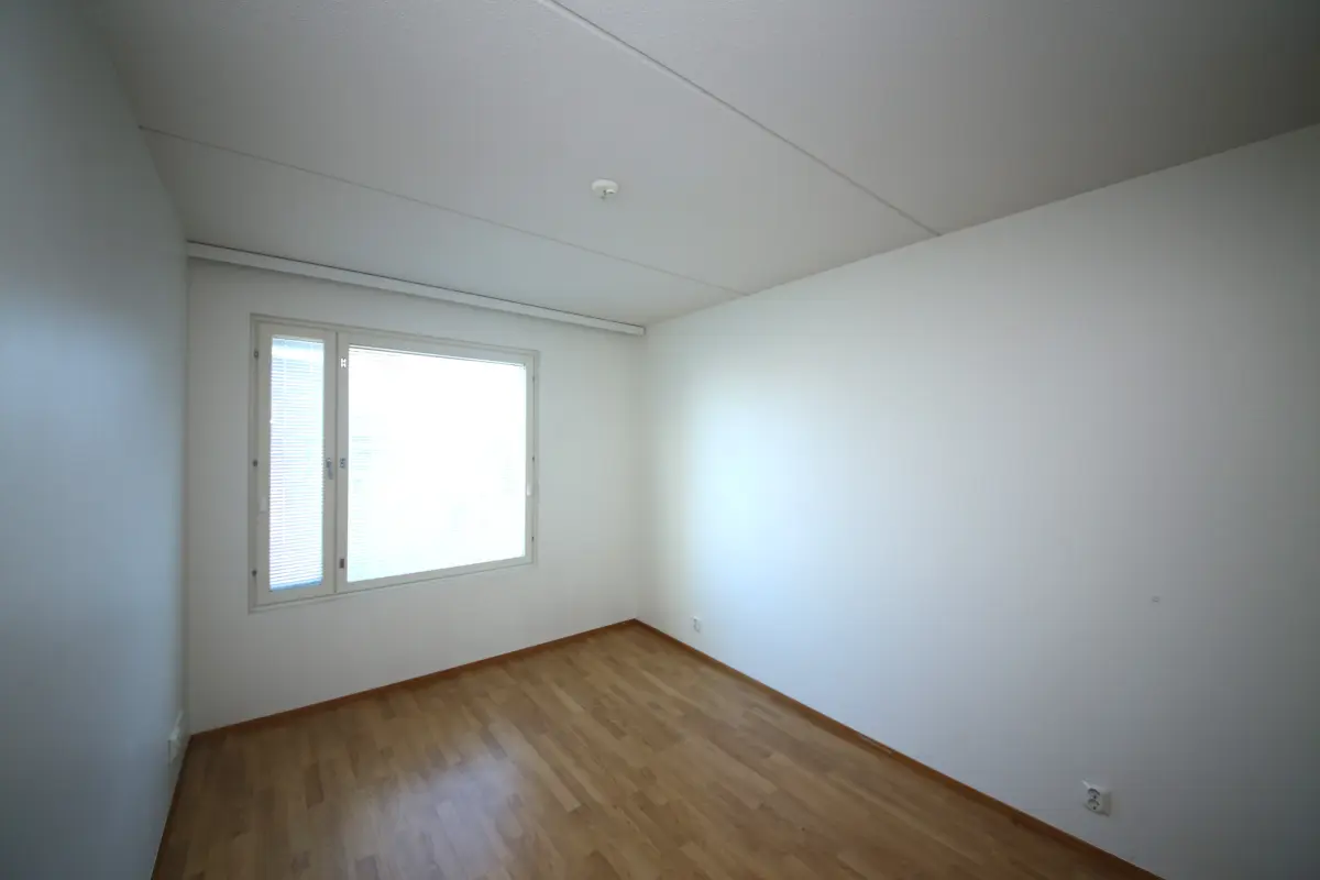 Pohjakuva espoo/suurpelto/klariksentie-2/17-5284