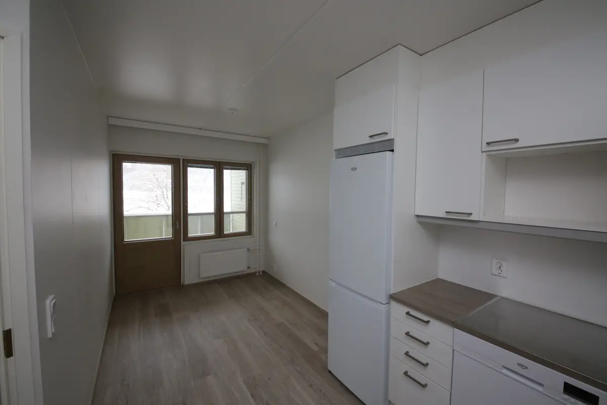 2h+k 60,0 m², vanhan-sepän tie 6-8 vihti 4