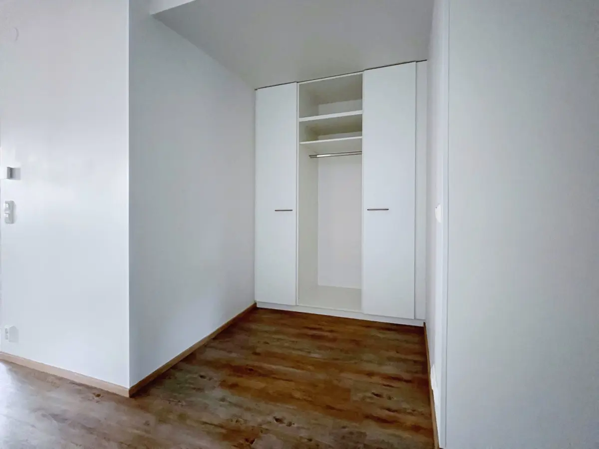 Pohjakuva helsinki/munkkivuori/mesenaatintie-8-10-12/595-8571