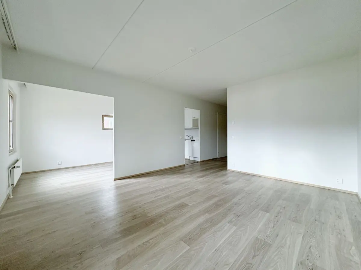 3h+k 76,5 m², vanhan-sepän tie 6-8 vihti 3