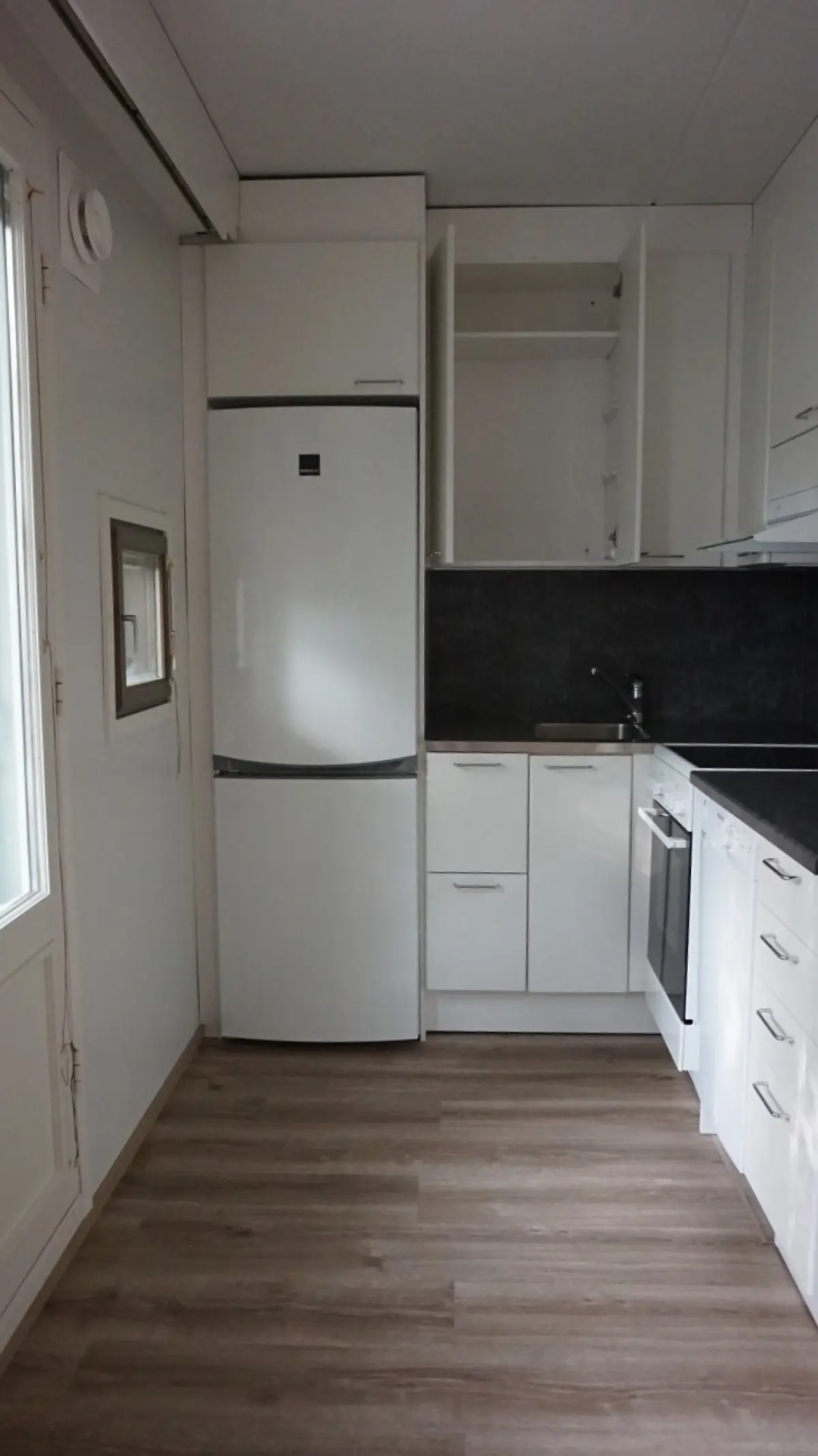 Pohjakuva vantaa/jokiniemi/valtuustokatu-4/1227-17205