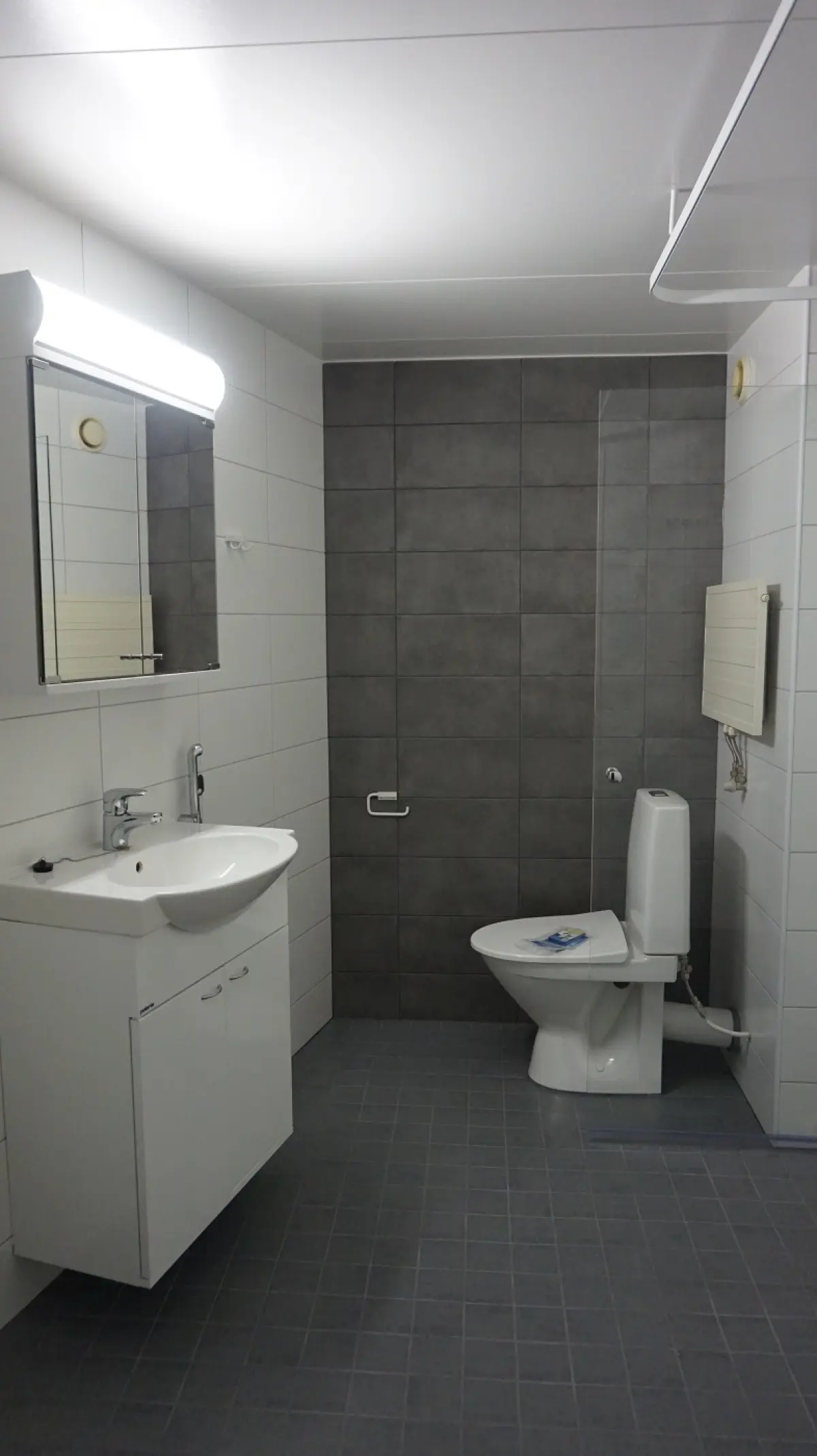 Pohjakuva vantaa/jokiniemi/valtuustokatu-4/1227-17205