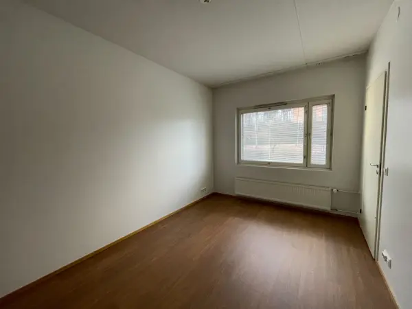 Pohjakuva espoo/ymmersta/ullantorppa-2/216-16803