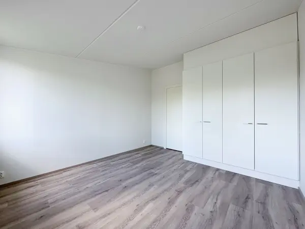 Pohjakuva helsinki/tapanila/kotinummentie-47/783-5736