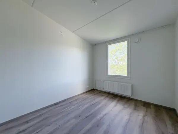 Pohjakuva helsinki/tapanila/kotinummentie-47/783-5736