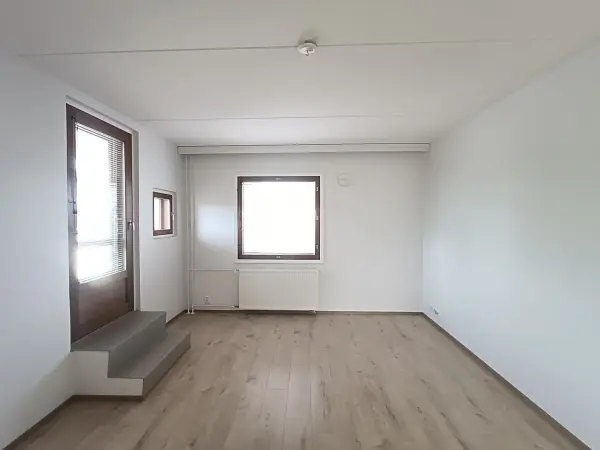 Pohjakuva helsinki/vuosaari/marssykuja-1/1093-9325