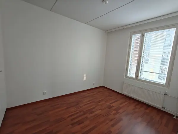 Pohjakuva vantaa/myyrmaki/kilterinaukio-5/1173-4868