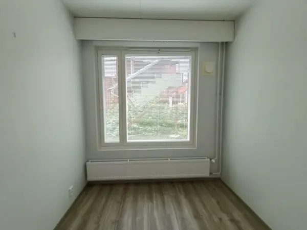 Pohjakuva helsinki/malminkartano/naavapolku-1-4/679-9534