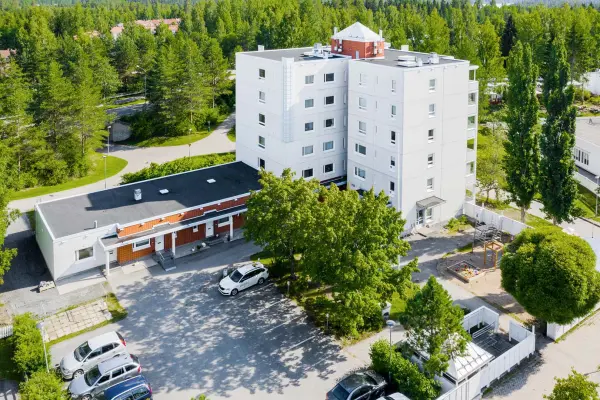 Pohjakuva kyparakatu-3