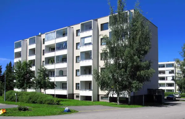 Pohjakuva luhtikatu-2