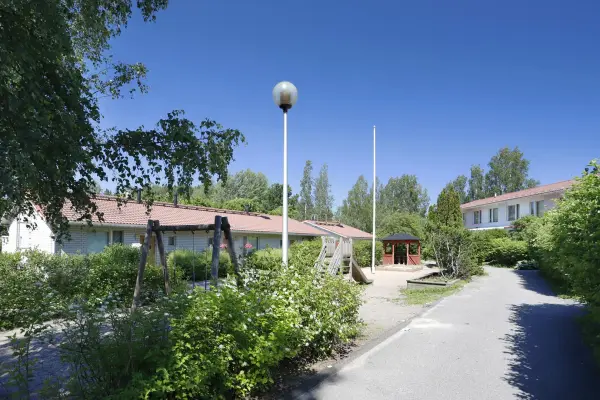 Pohjakuva ryytimaantie-2