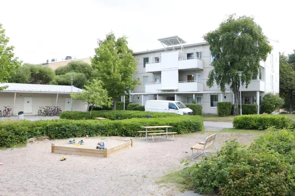 Pohjakuva mesenaatinkuja-4