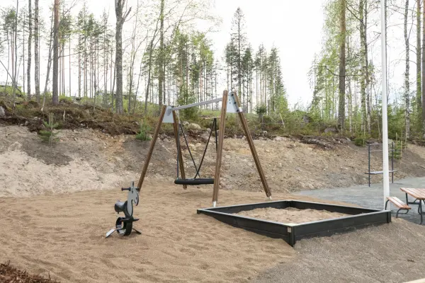 Pohjakuva mannisenrinne-14