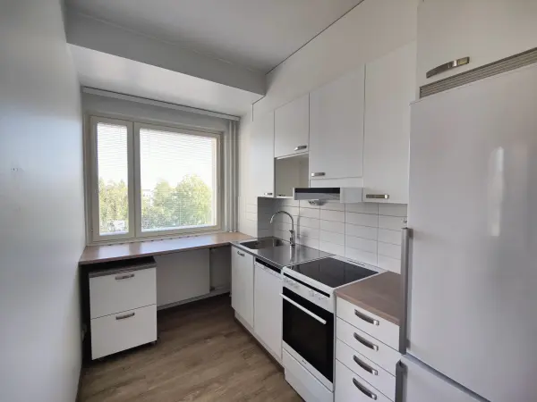 Pohjakuva vantaa/martinlaakso/laajaniitynkuja-5/1182-6828