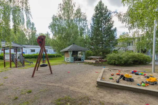 Pohjakuva jyvaskyla/ristonmaa/aarontie-7/1774-75