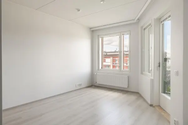 Pohjakuva tampere/hervantajarvi/lyyrapyrsto-2/2715-7740