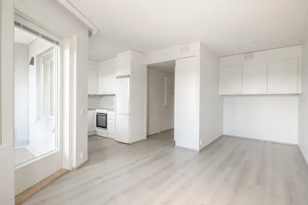 Pohjakuva tampere/hervantajarvi/lyyrapyrsto-2/2715-7740