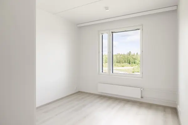 Pohjakuva tampere/hervantajarvi/lyyrapyrsto-2/2715-7732