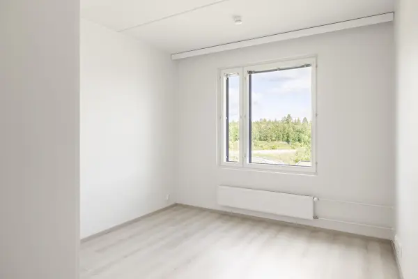 Pohjakuva tampere/hervantajarvi/lyyrapyrsto-2/2715-7785