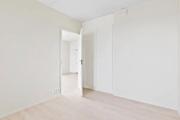 Pohjakuva vantaa/martinlaakso/laajaniitynkuja-5/1182-6696