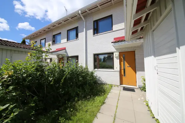 Pohjakuva kirkkonummi/masala/sepankylantie-12/2004-14790