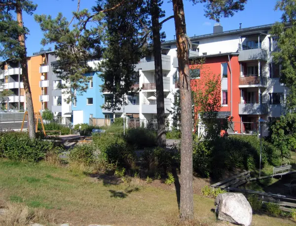 Pohjakuva huvilinnanmaki-7