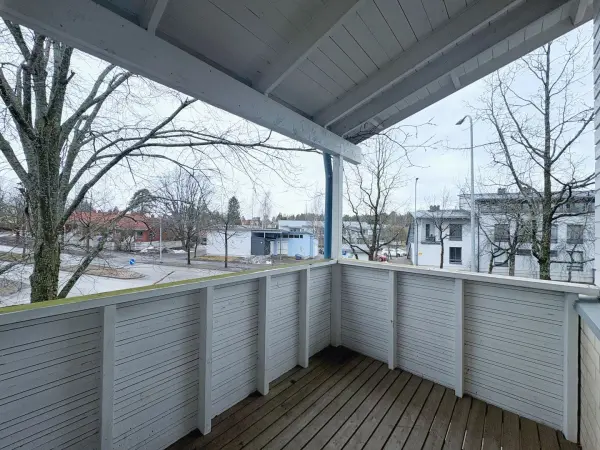 Pohjakuva helsinki/heikinlaakso/kirsitie-2/825-5086