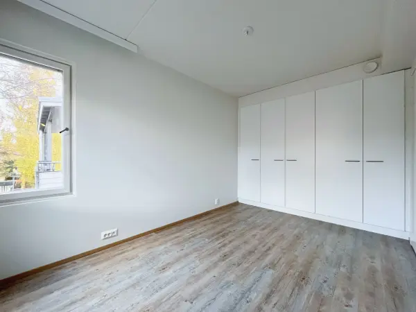 Pohjakuva helsinki/munkkivuori/mesenaatintie-8-10-12/595-8571