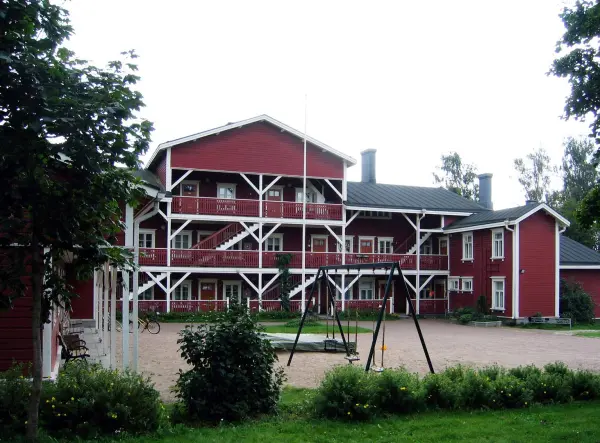 Pohjakuva gutzeitintie-13