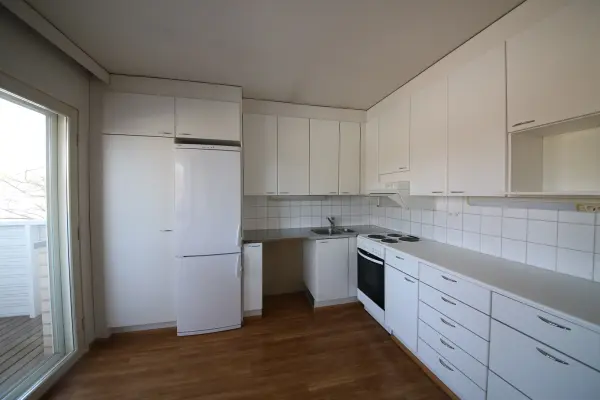 Pohjakuva helsinki/heikinlaakso/kirsitie-2/825-5086